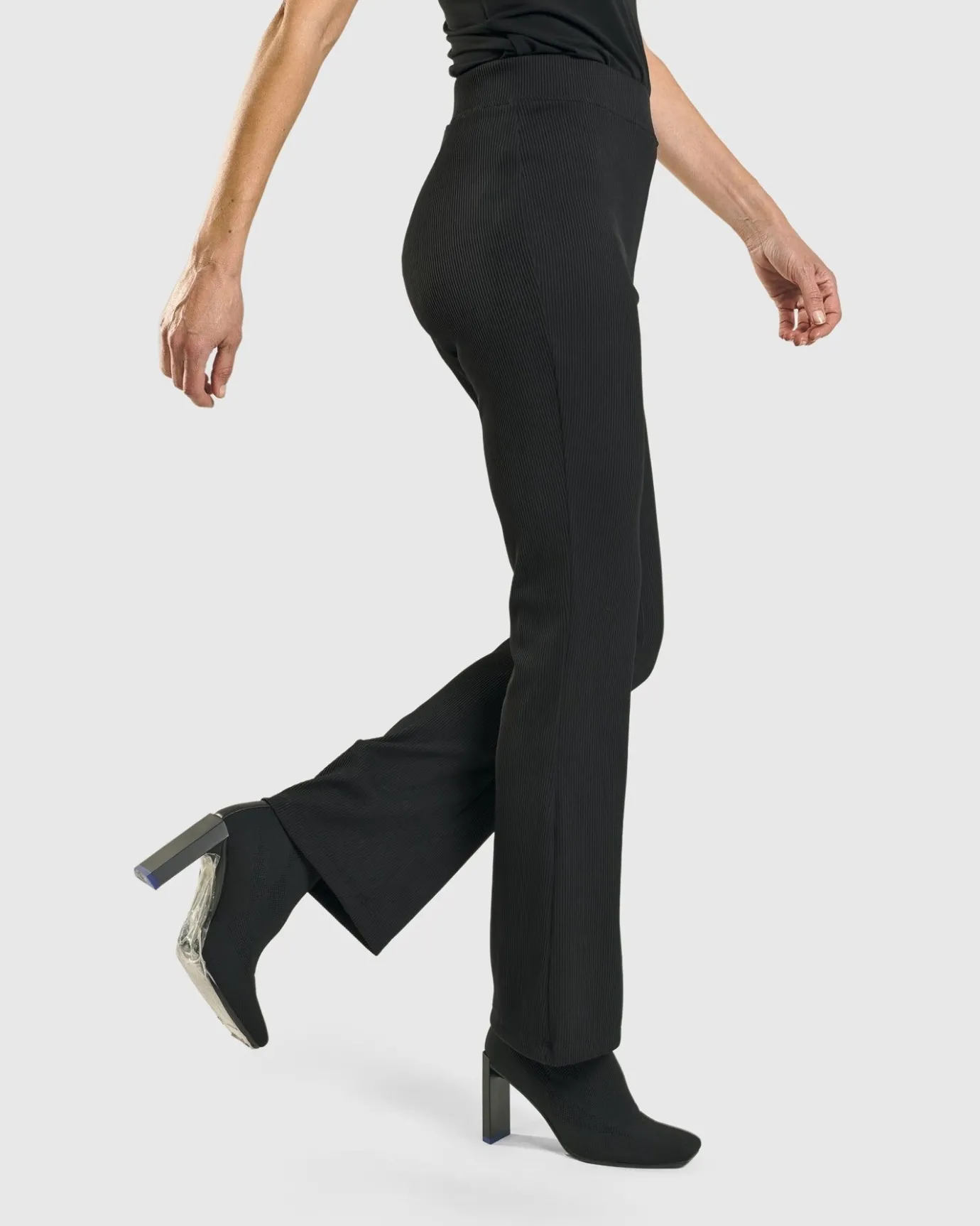 Women Alembika Plus<Kick Flare Curator Pants, Black