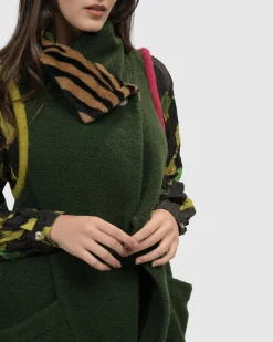 Women Alembika Plus<Life's A Thrill Vest, Hunter