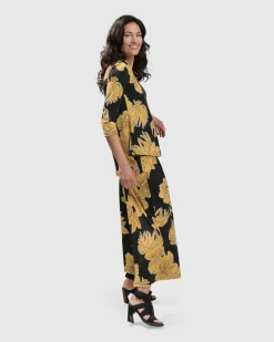 Women Alembika Tops & Tunics<Linda Signature Vneck, Gold