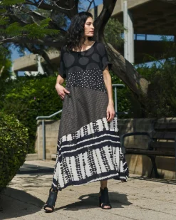 Women Alembika Dresses<Lost City T-Shirt Dress, Savanna