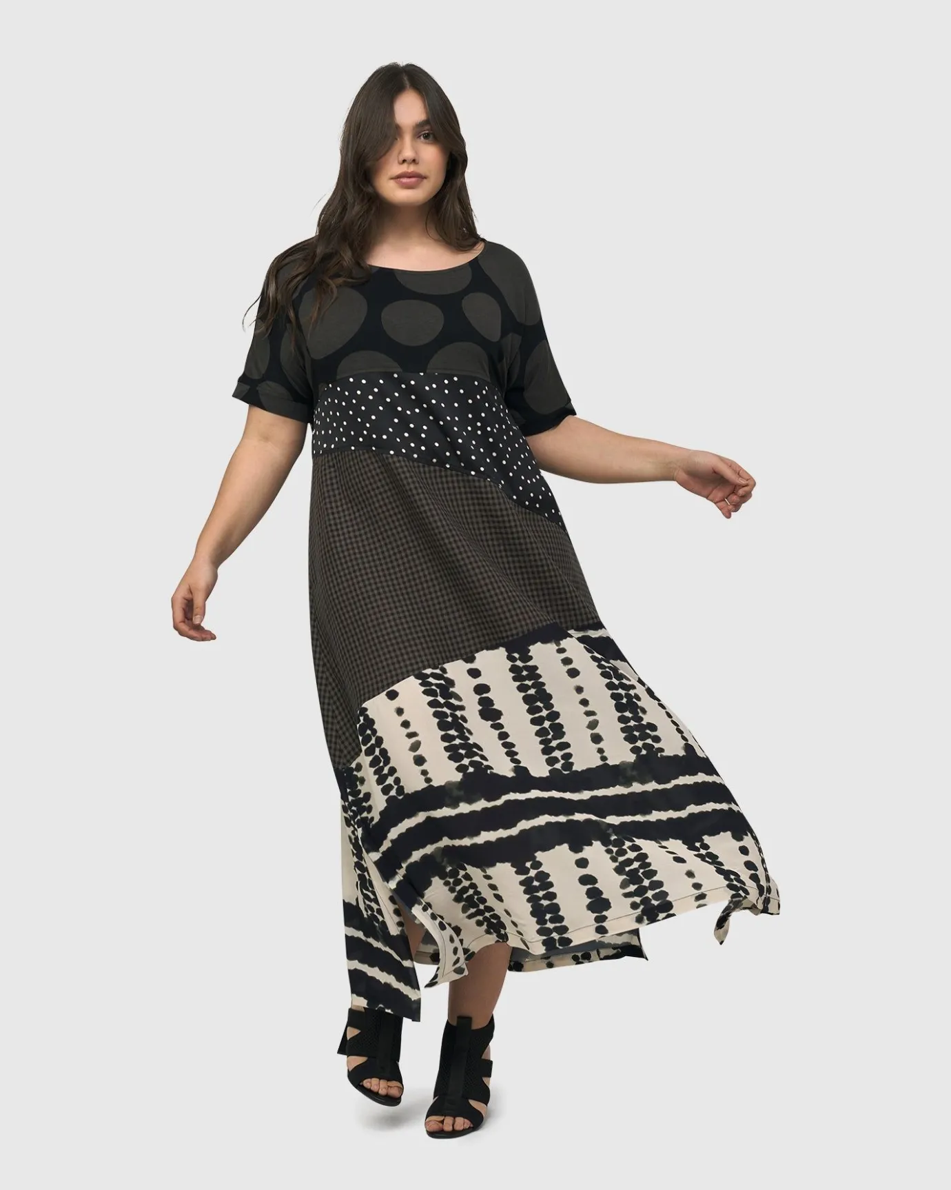 Women Alembika Dresses<Lost City T-Shirt Dress, Savanna