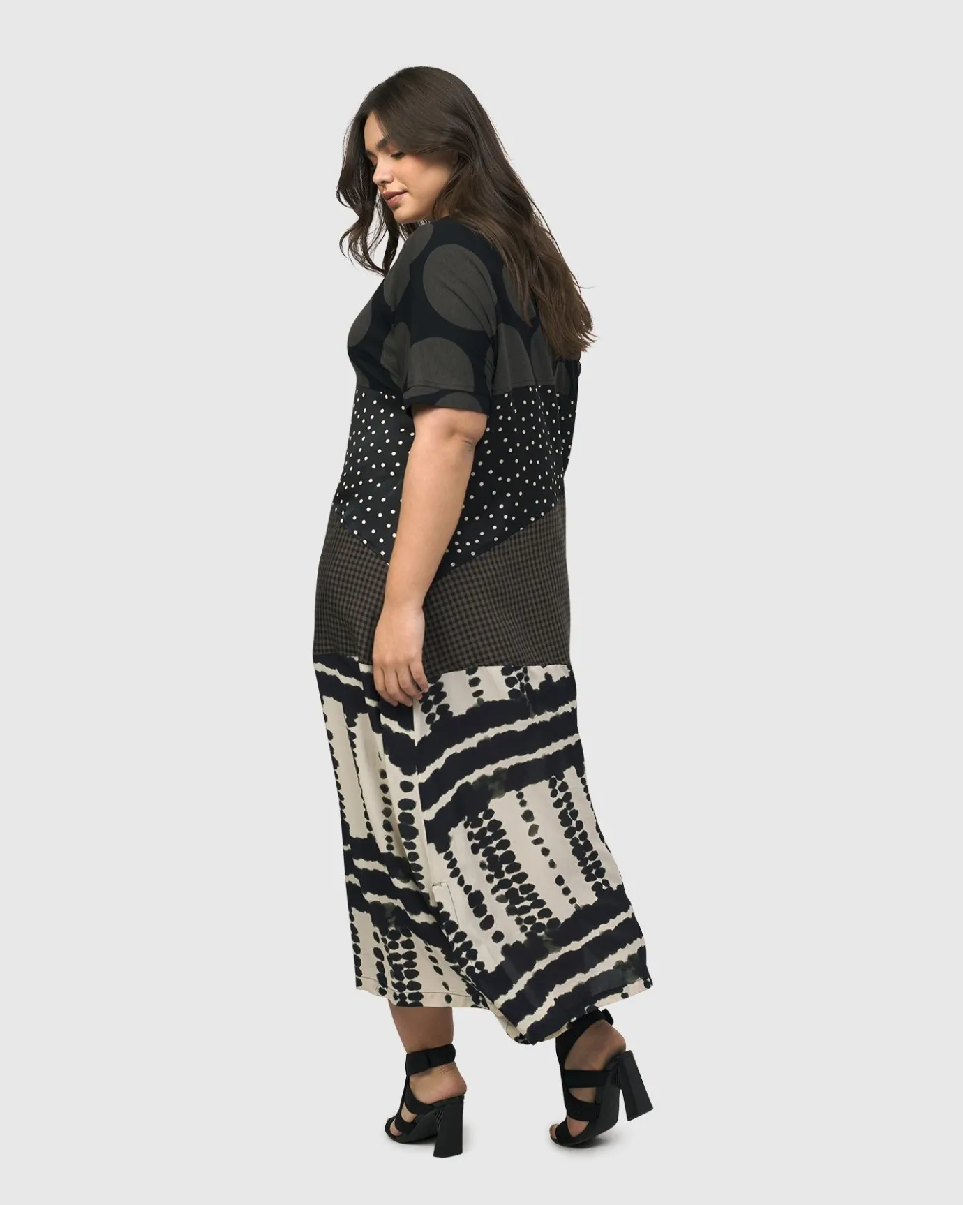 Women Alembika Dresses<Lost City T-Shirt Dress, Savanna