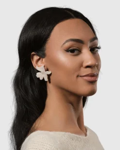 Women Alembika Jewelry<Lotus Clip Earrings, Oat