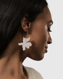 Women Alembika Jewelry<Lotus Dangle Earrings, Oat