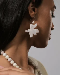 Women Alembika Accessories<Lotus Hook & Bead Earrings, Oat