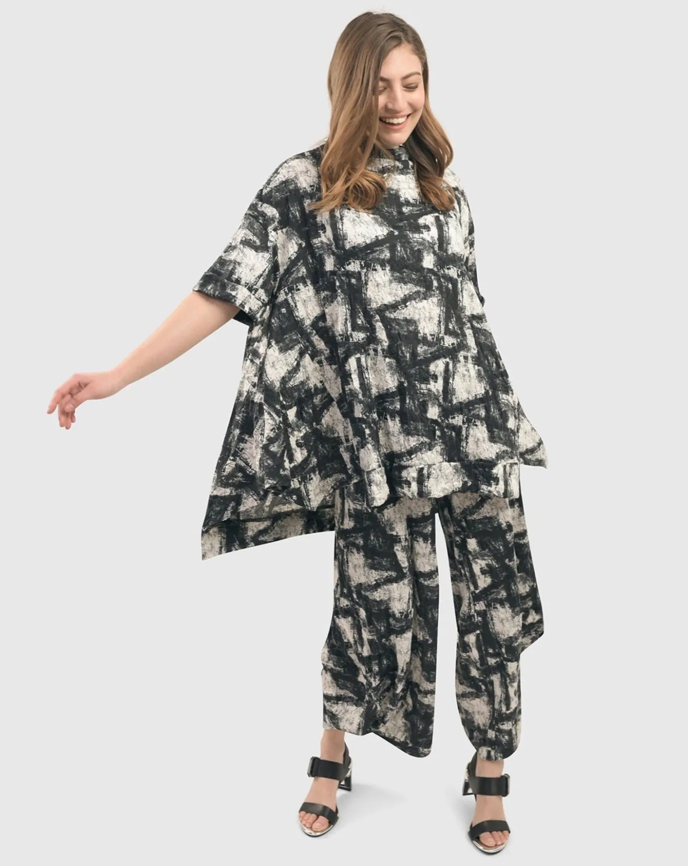 Women Alembika Pants & Skirts<Marble Crinkle Punto Pants, Black