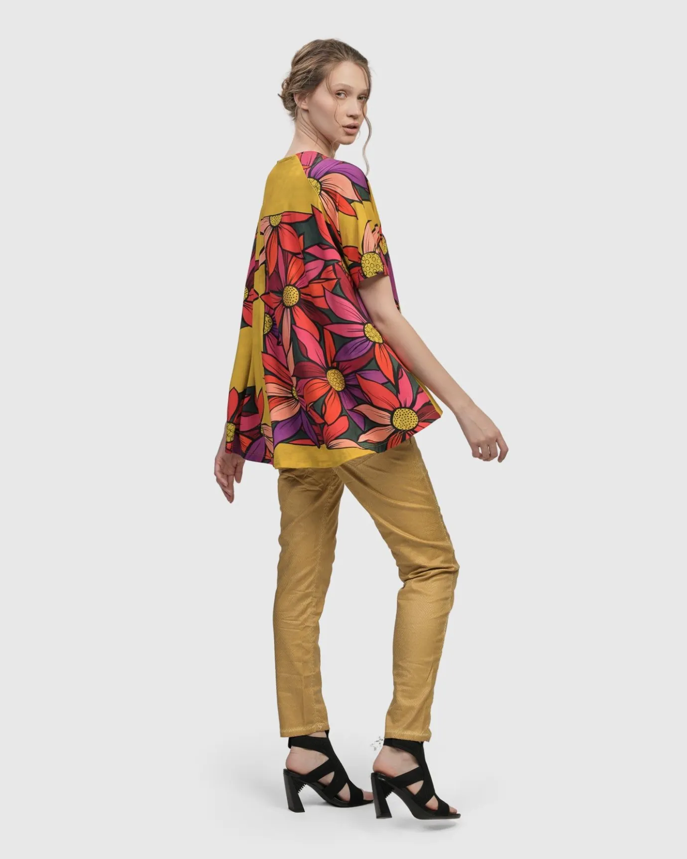 Women Alembika Tops & Tunics<Marigold Trapeze Top, Bouquet