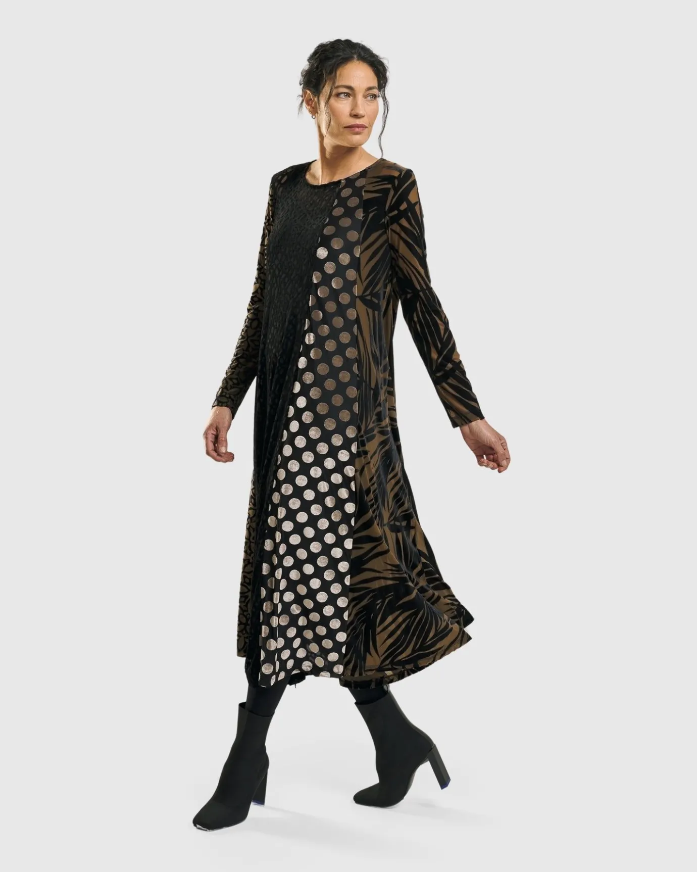 Women Alembika Dresses<Medallion A-Line Dress, Gold