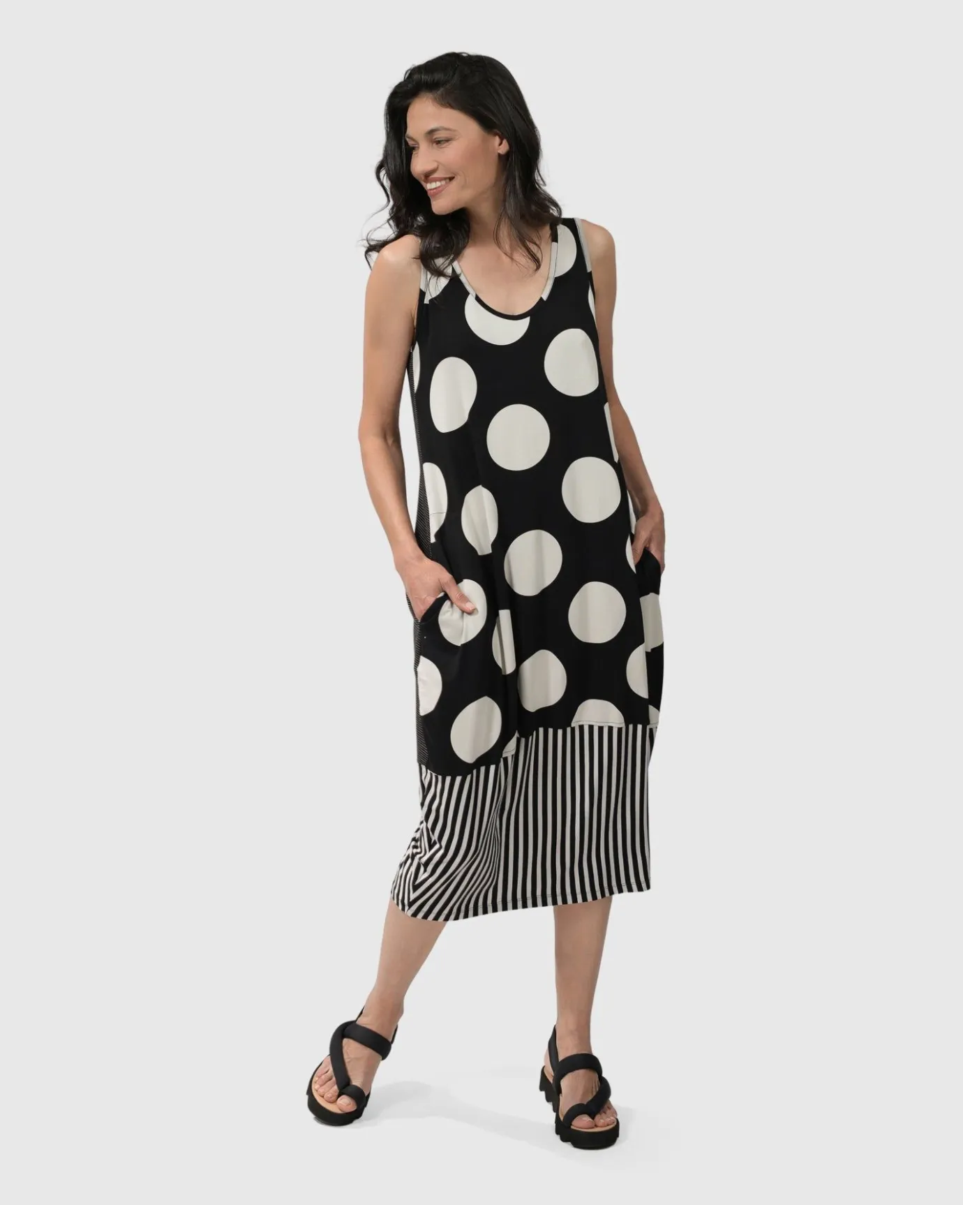 Women Alembika Dresses<Minnie Sleeveless Midi Dress Mono