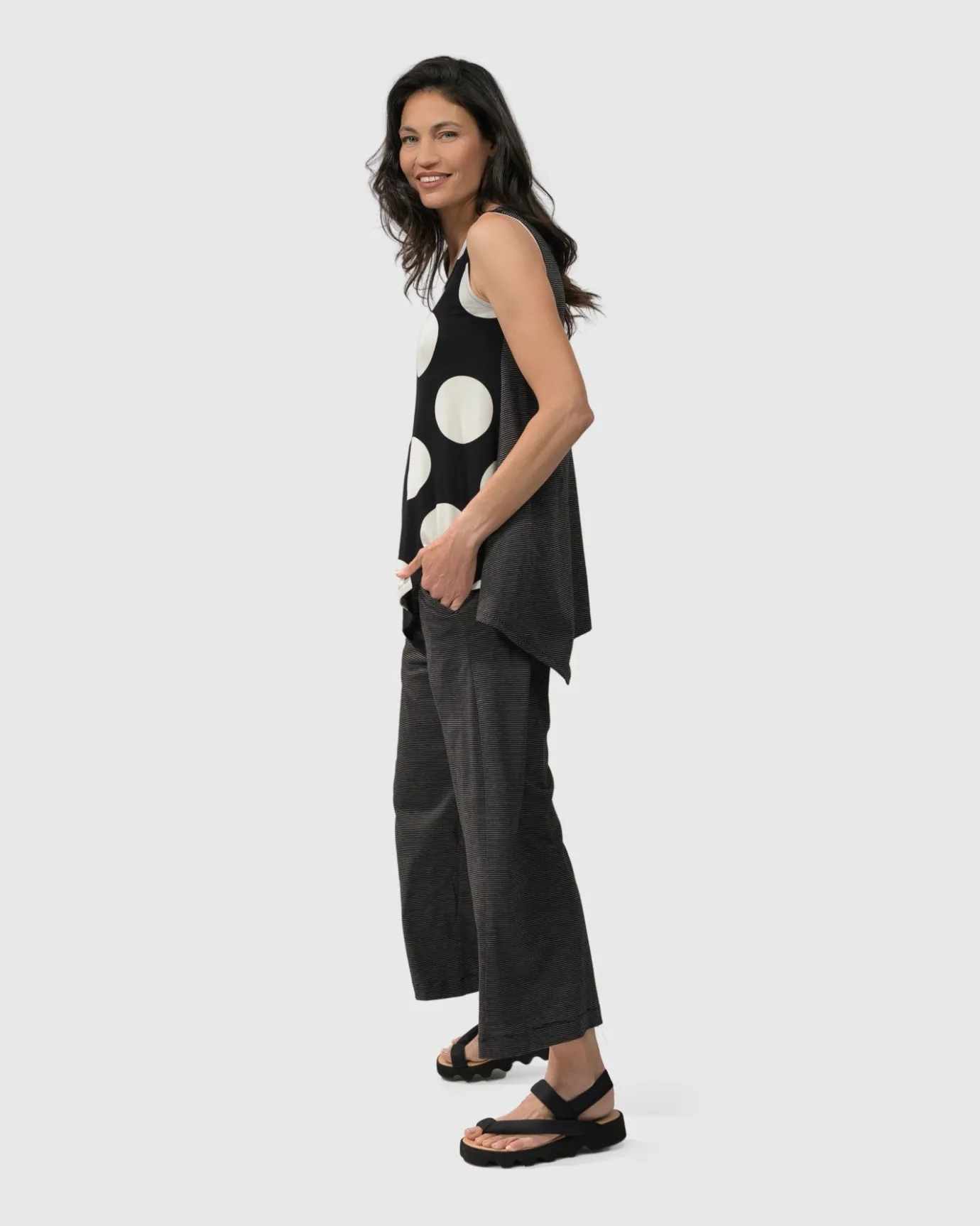 Women Alembika Plus<Minnie Sleeveless Uptown Top, Mono