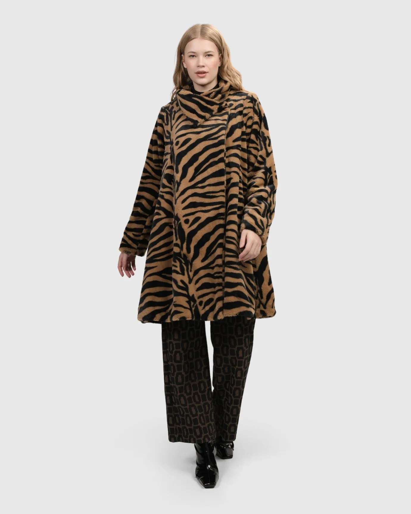 Women Alembika Jackets<Modern Museum Jacket