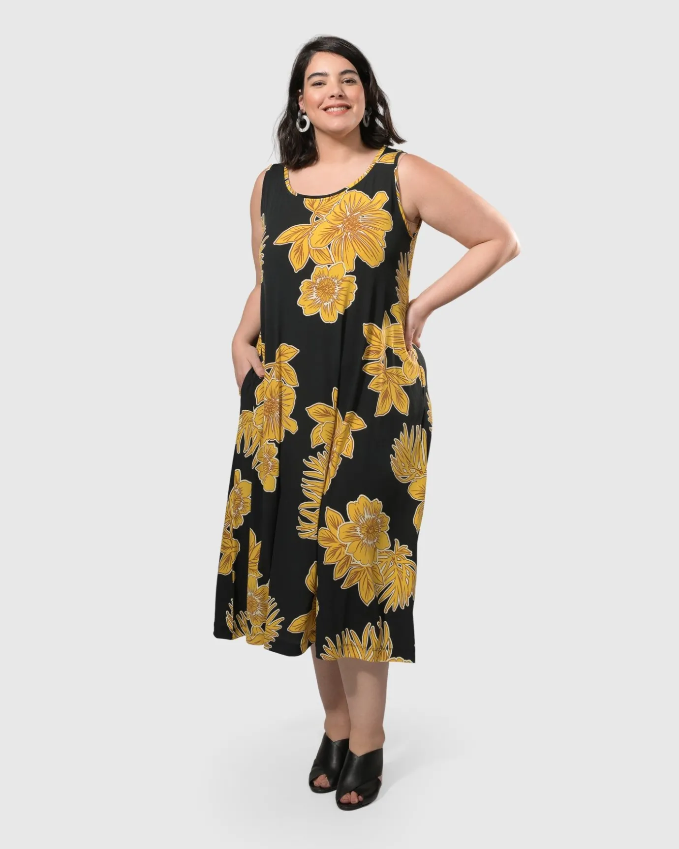 Women Alembika Dresses<Molokai Sleeveless Swing Maxi Dress, Gold