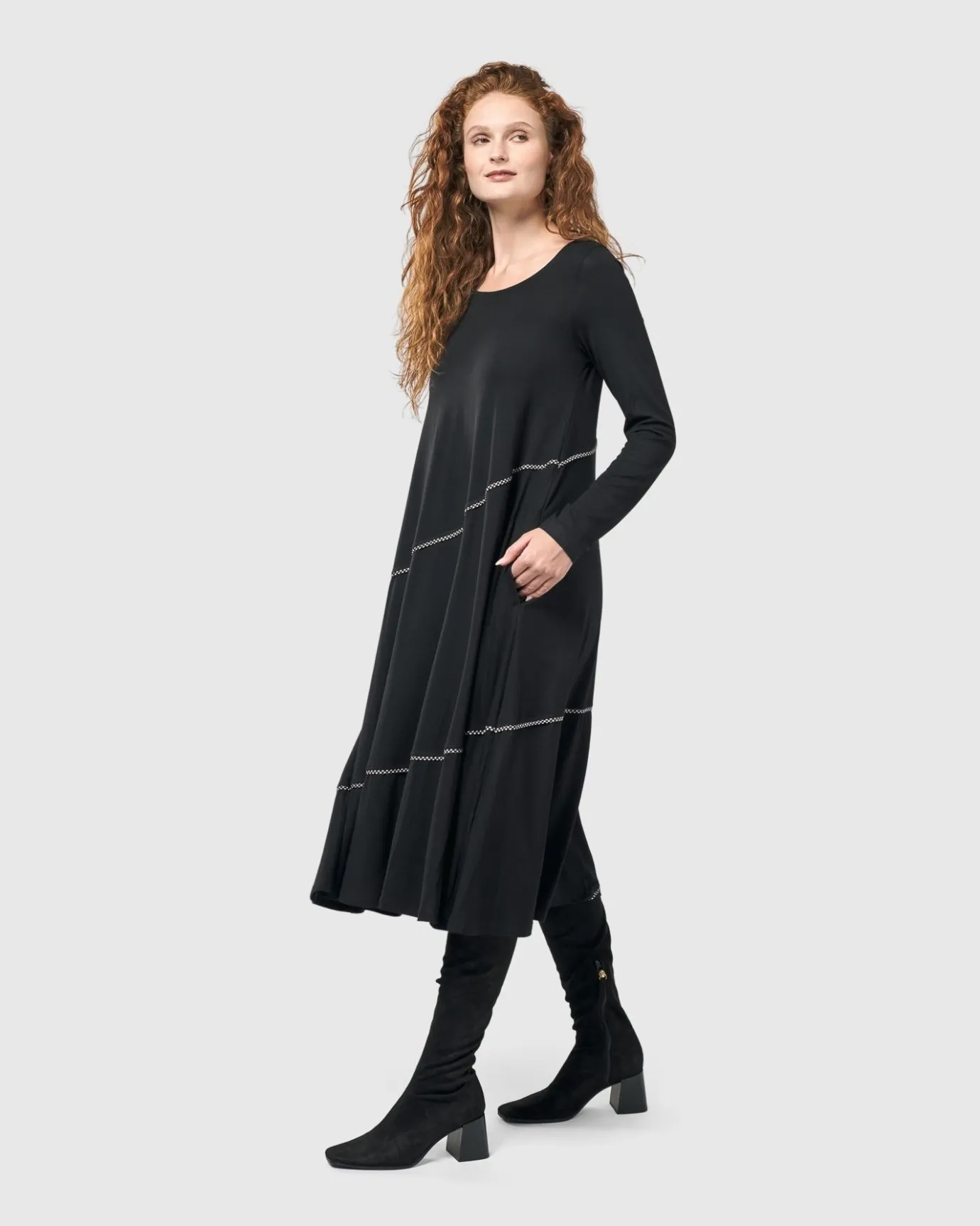 Women Alembika Dresses<Nightingale Pullover Midi Dress, Black