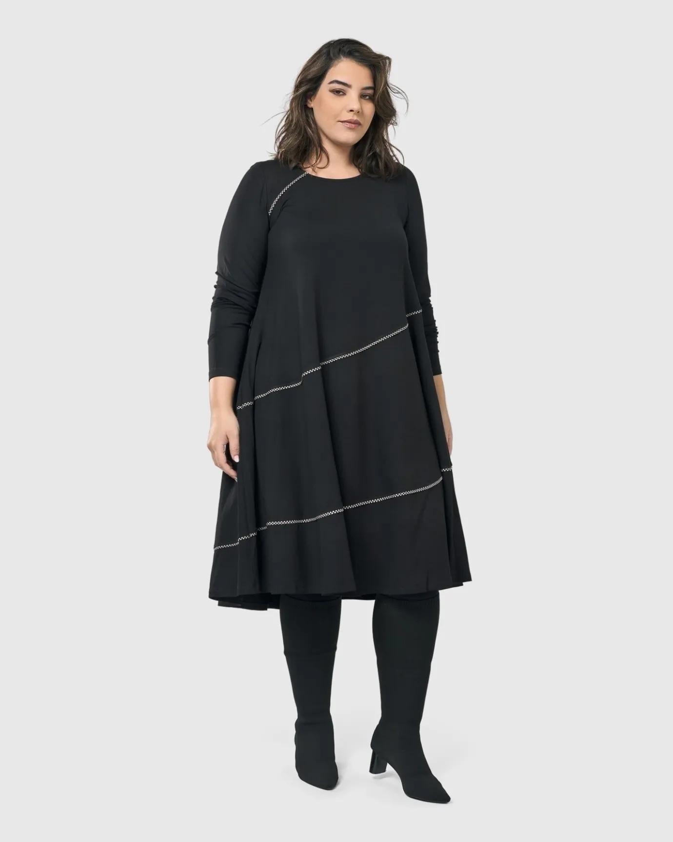 Women Alembika Dresses<Nightingale Pullover Midi Dress, Black