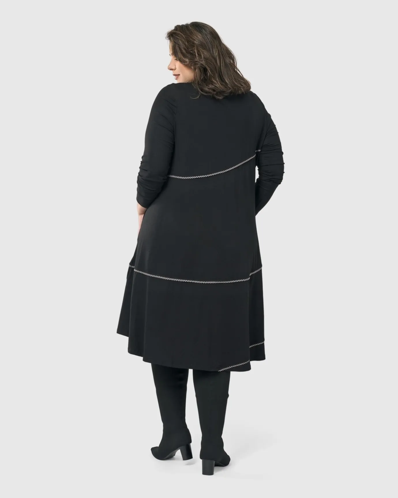 Women Alembika Dresses<Nightingale Pullover Midi Dress, Black