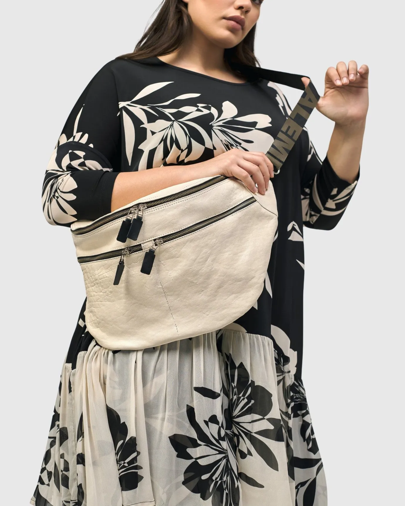 Women Alembika Bags & Pouches<On-The-Go Large Sling Bag, Ivory