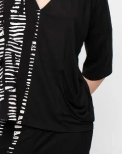Women Alembika Tops & Tunics<Ozai N Ku Bliss V-Neck Top, Black