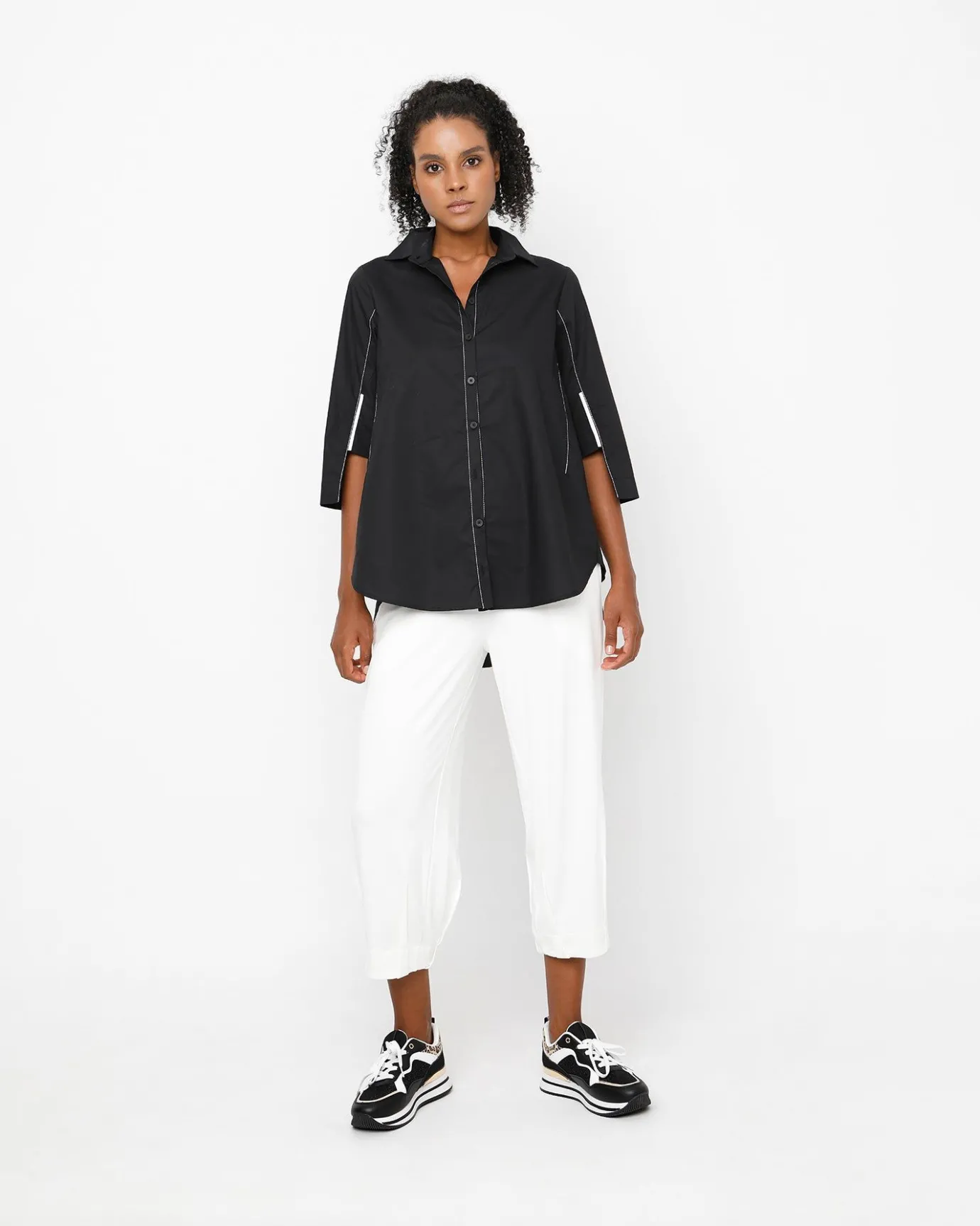 Women Alembika Pants & Skirts<Ozai N Ku Cropped Slim Pants, White