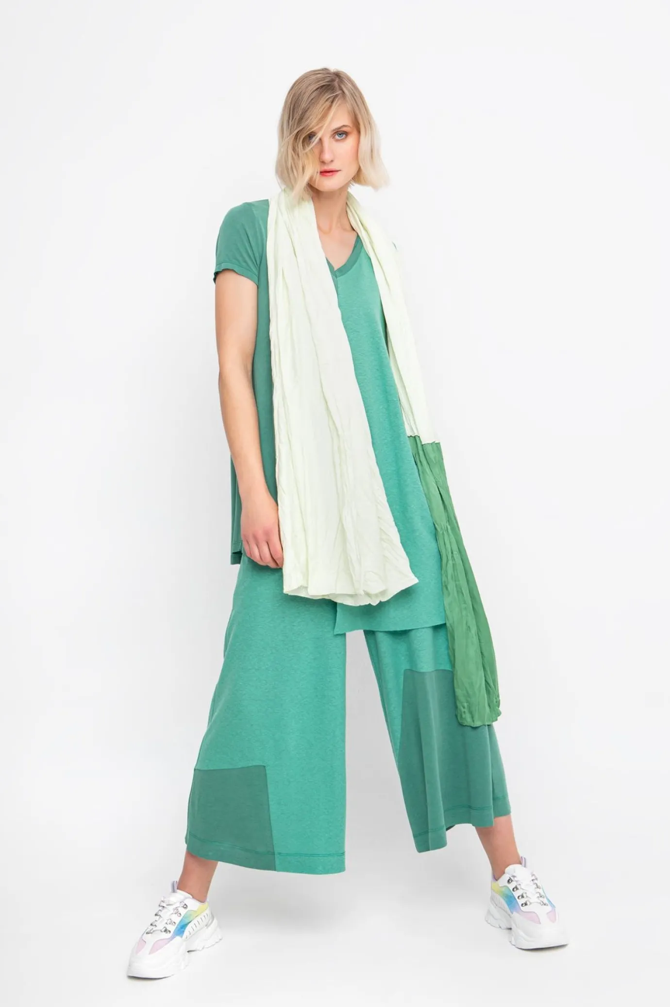Women Alembika Pants & Skirts<Ozai N Ku Cropped Wide Leg Pants, Green