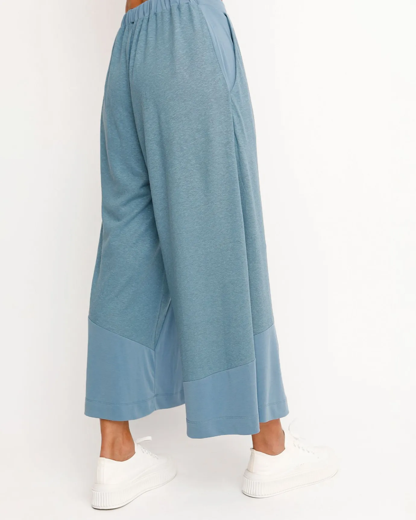 Women Alembika Pants & Skirts<Ozai N Ku Cropped Wide Leg Pants, Azure