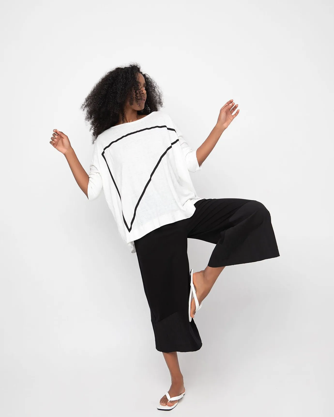 Women Alembika Tops & Tunics<Ozai N Ku Triangle Tee, White
