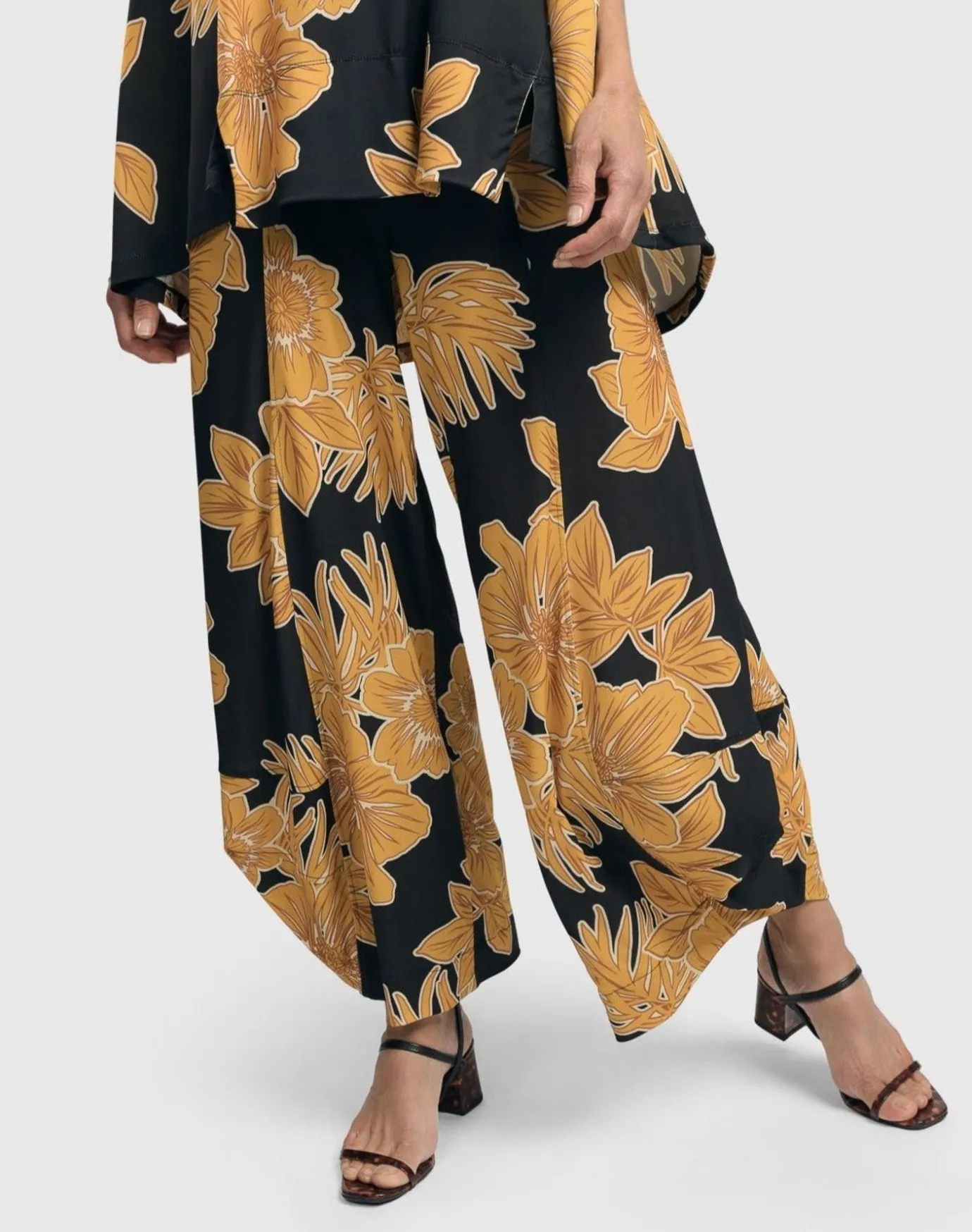Women Alembika Pants & Skirts<Paradise Punto Pants, Gold