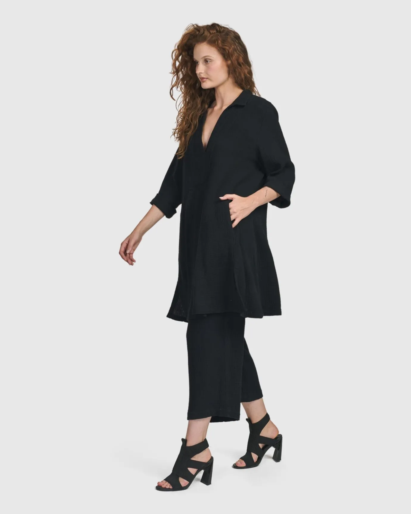 Women Alembika Tops & Tunics<Recreation Tunic Top, Black