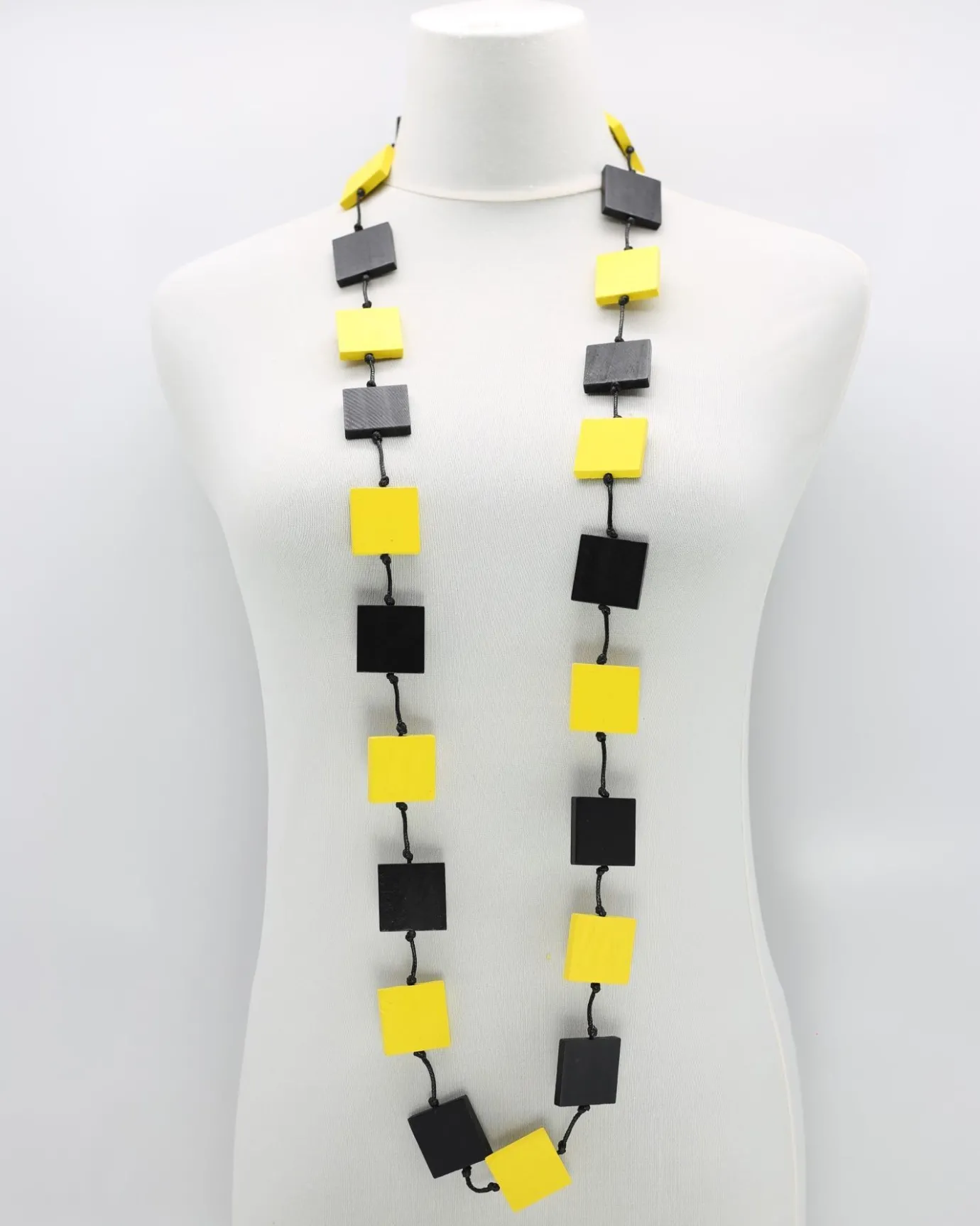 Women Alembika Accessories<Recycled Wood Square Beads Necklace, Black/Yellow