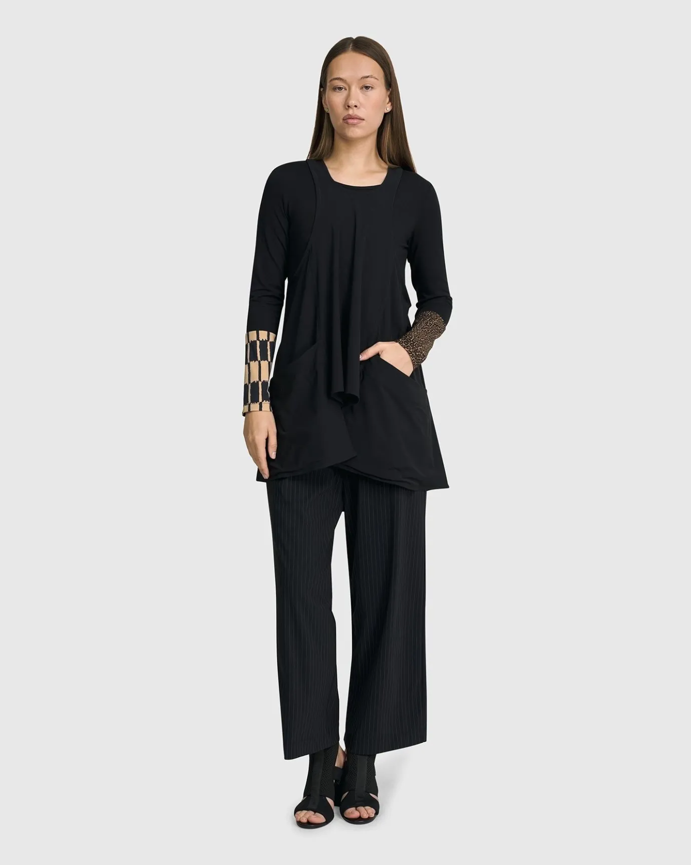 Women Alembika Jackets<Shelley Apron Top, Black