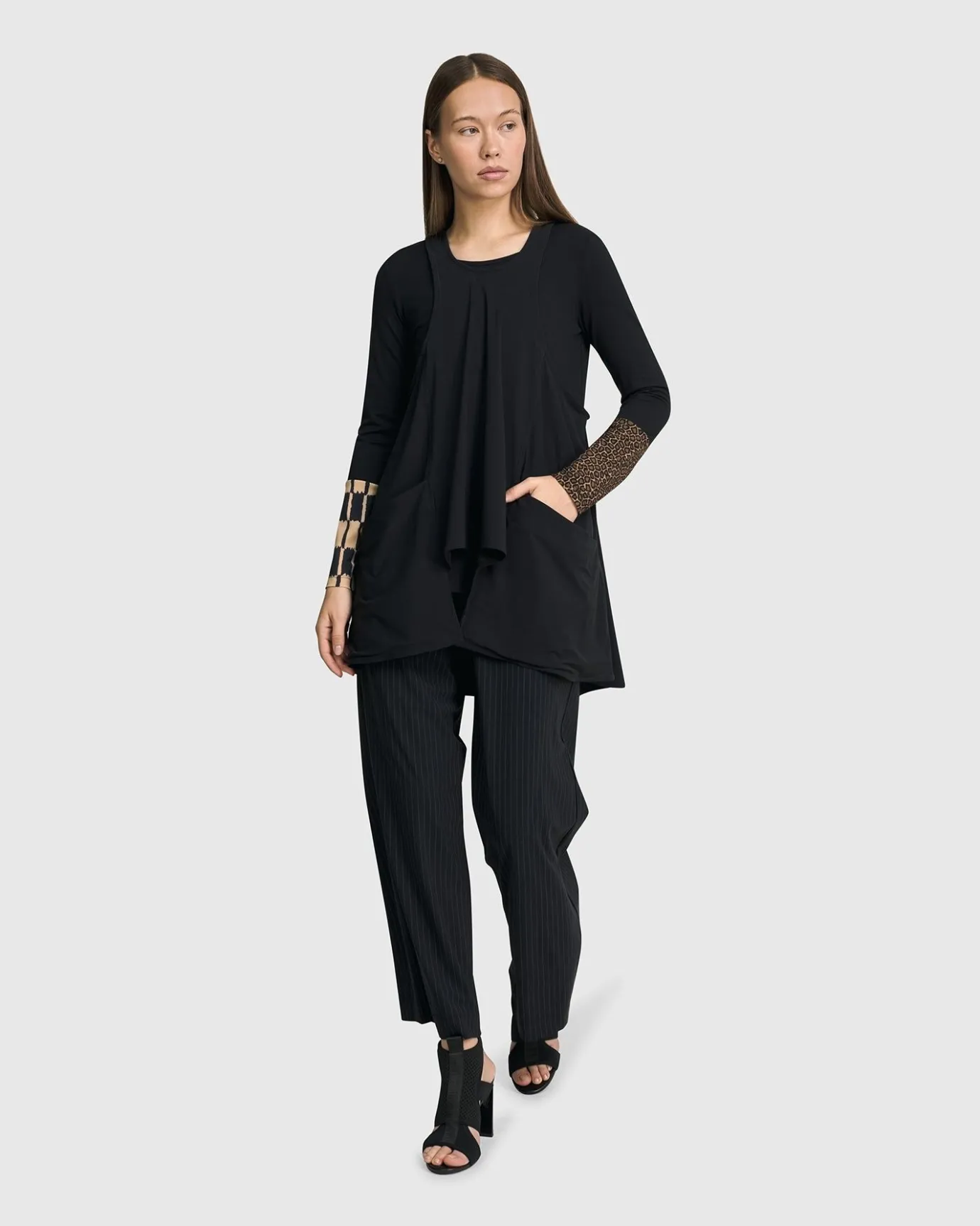 Women Alembika Jackets<Shelley Apron Top, Black