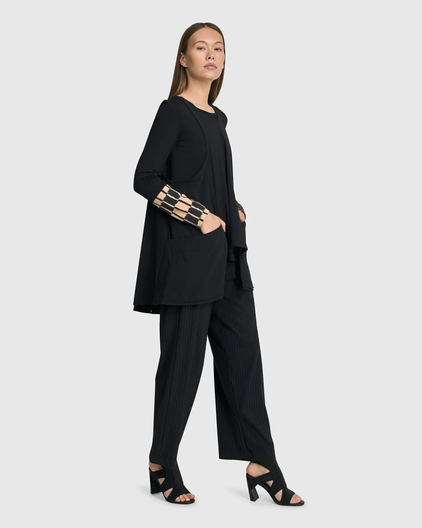 Women Alembika Jackets<Shelley Apron Top, Black