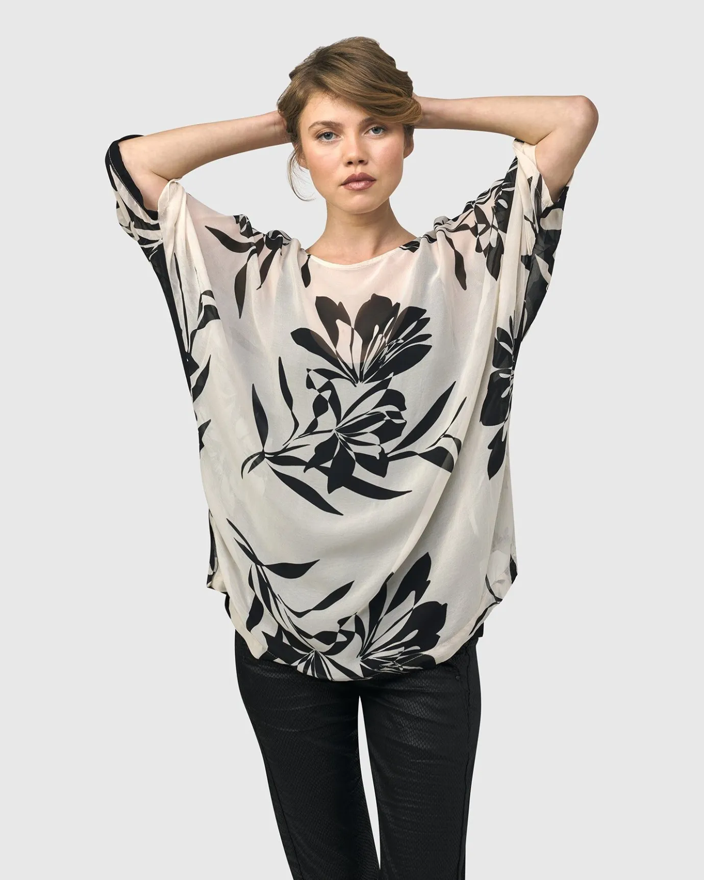 Women Alembika Tops & Tunics<Sitting Poolside Tunic Top, Floral