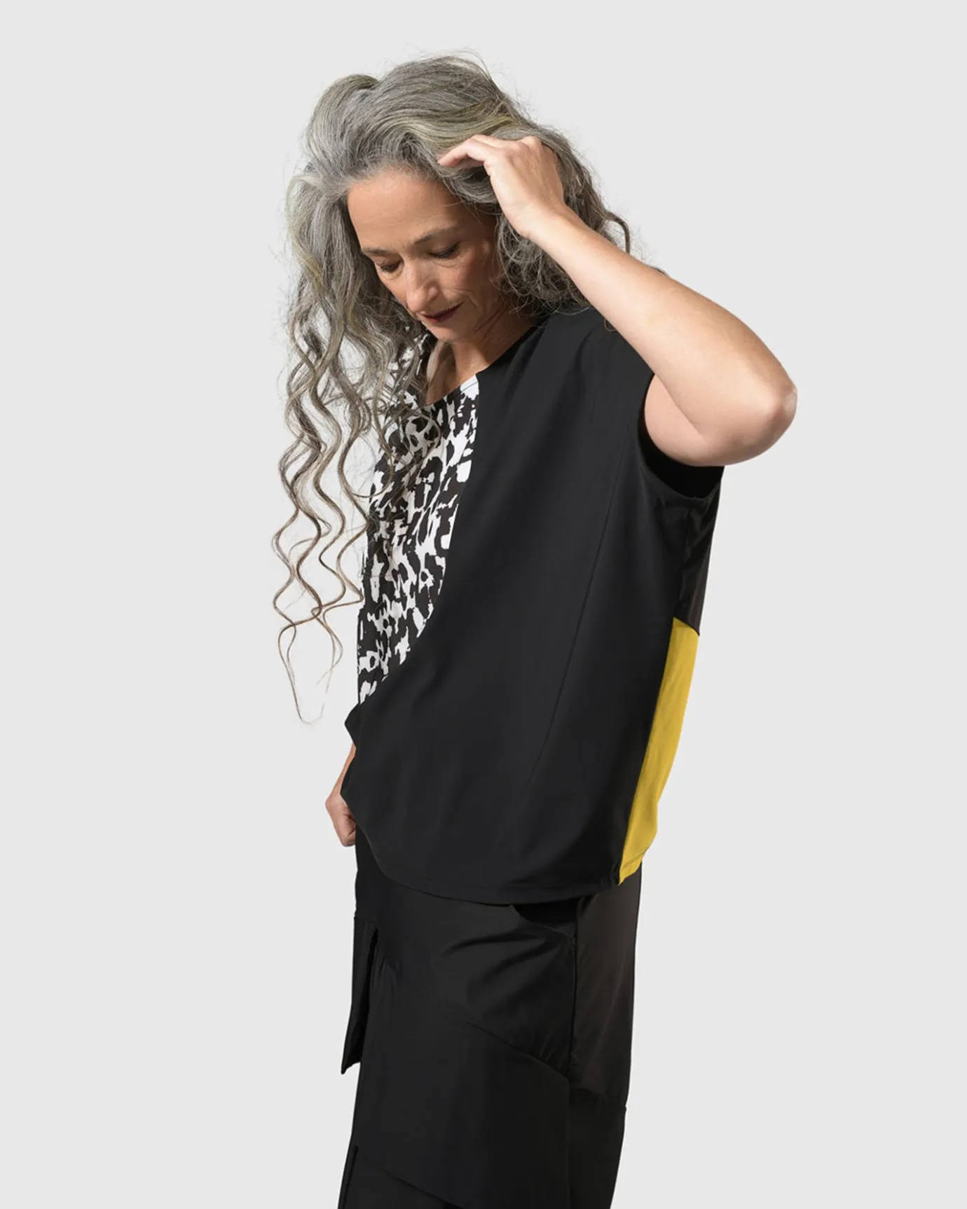 Women Alembika Plus<Tekbika Bliss Boxy Top, Yellow/Print