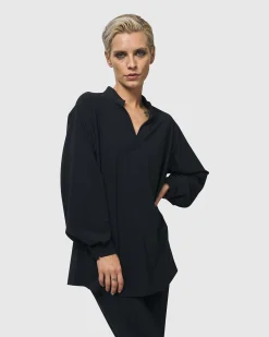 Women Alembika Plus<Trinity V-Neck Pullover Top, Black