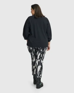 Women Alembika Tops & Tunics<Trinity V-Neck Pullover Top, Black