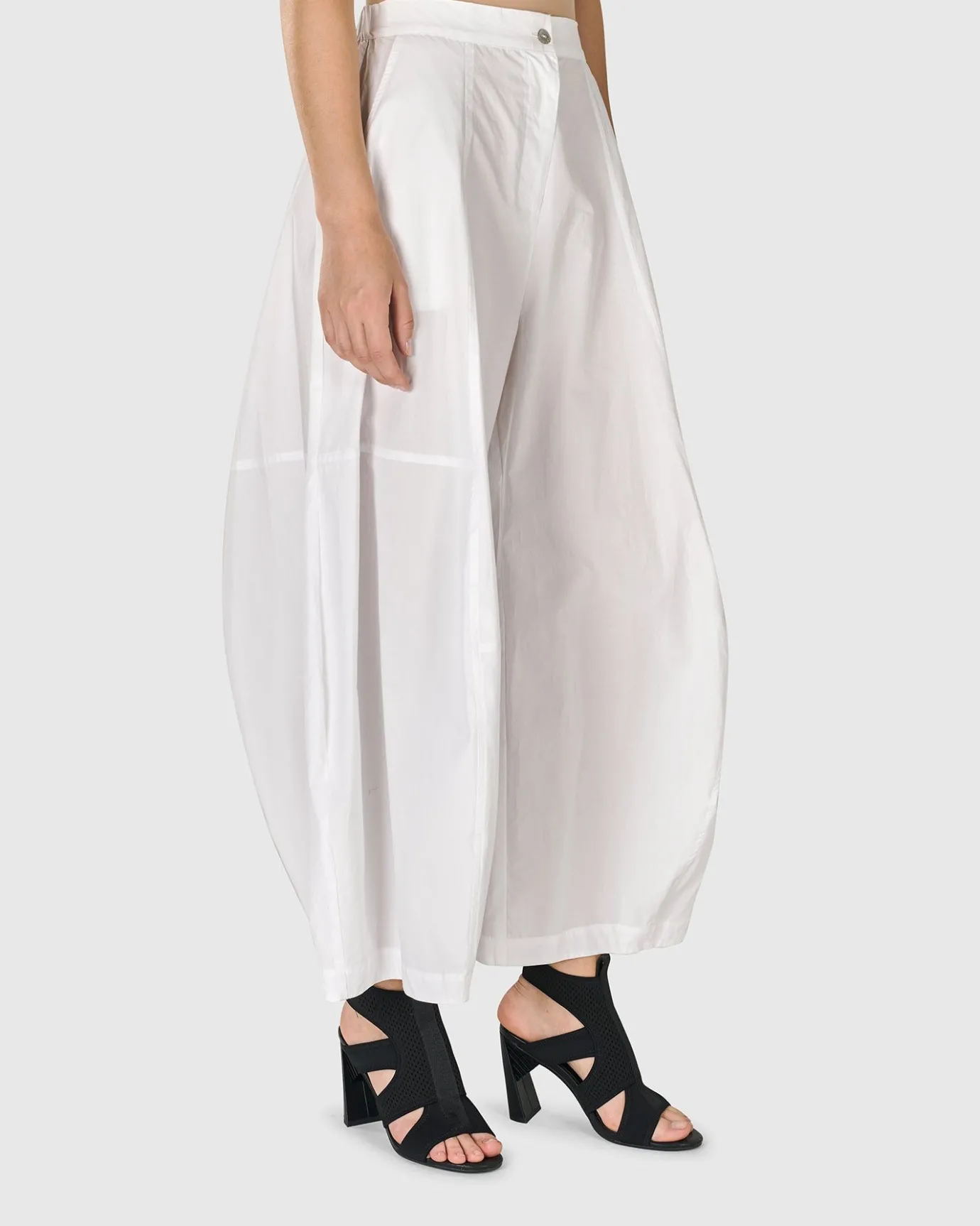 Women Alembika Pants & Skirts<Urban Borough Balloon Pants, White