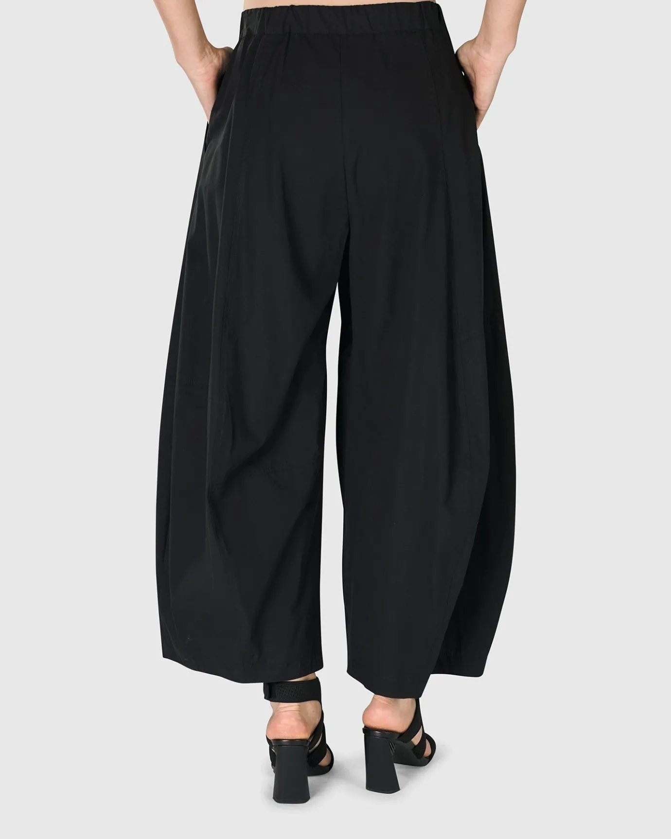 Women Alembika Pants & Skirts<Urban Bowery Balloon Pants, Black