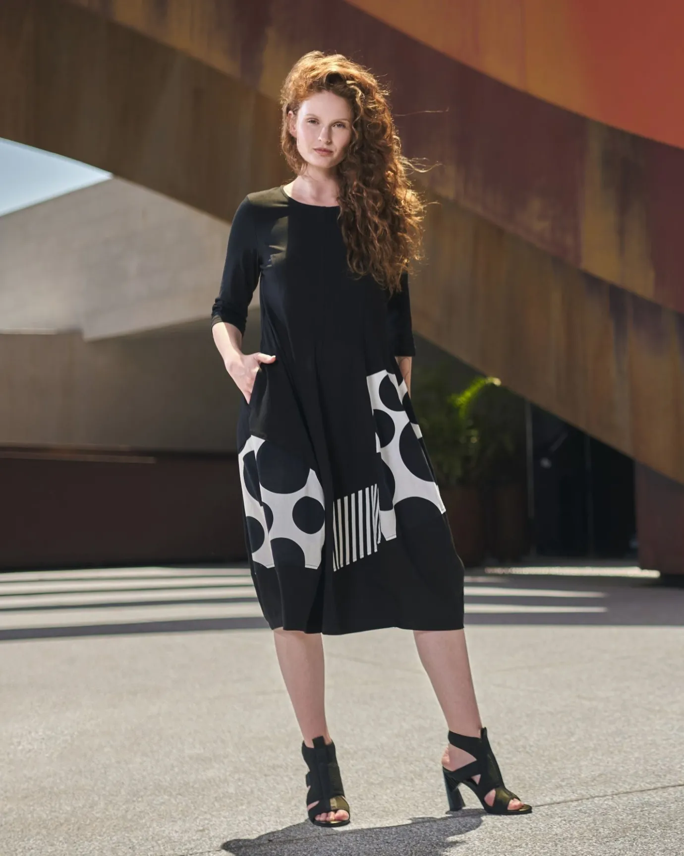 Women Alembika Dresses<Urban Broadway Cocoon Dress, Mono