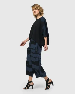 Women Alembika Tops & Tunics<Urban Centro Cropped Tee, Navy