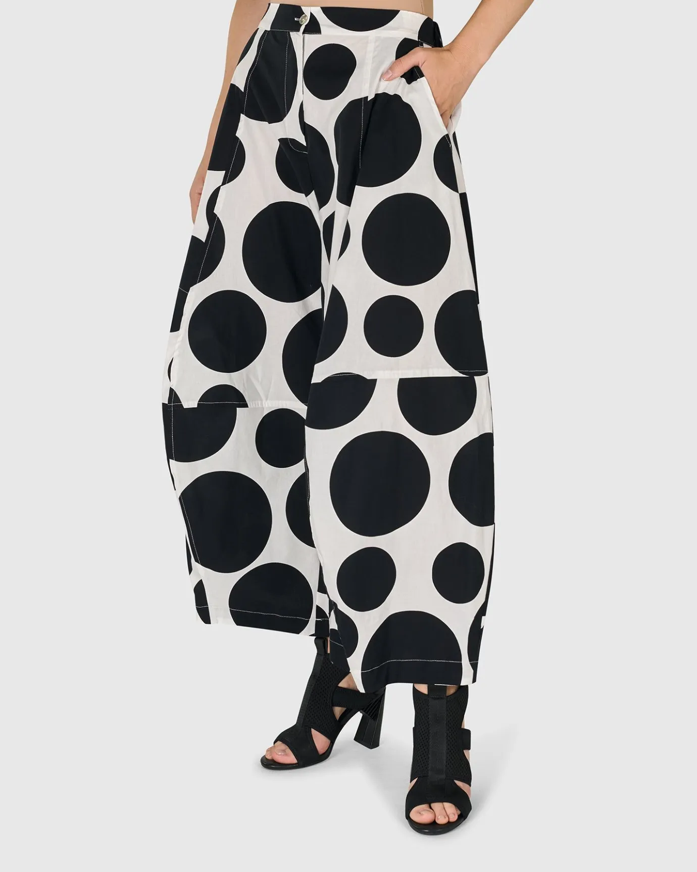 Women Alembika Pants & Skirts<Urban Dot Balloon Pants, Mono