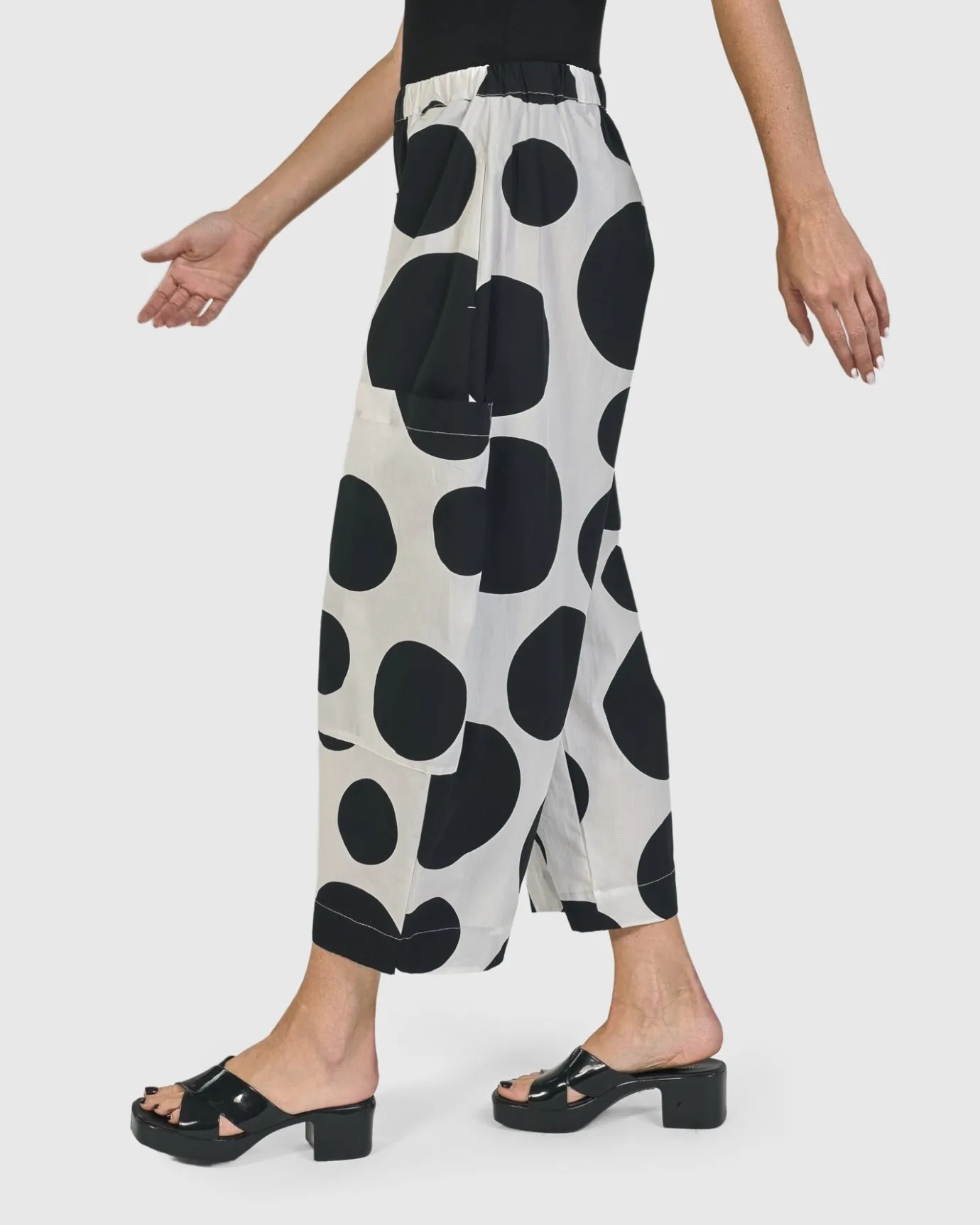 Women Alembika Plus<Urban Dot Barrel Pants, Mono