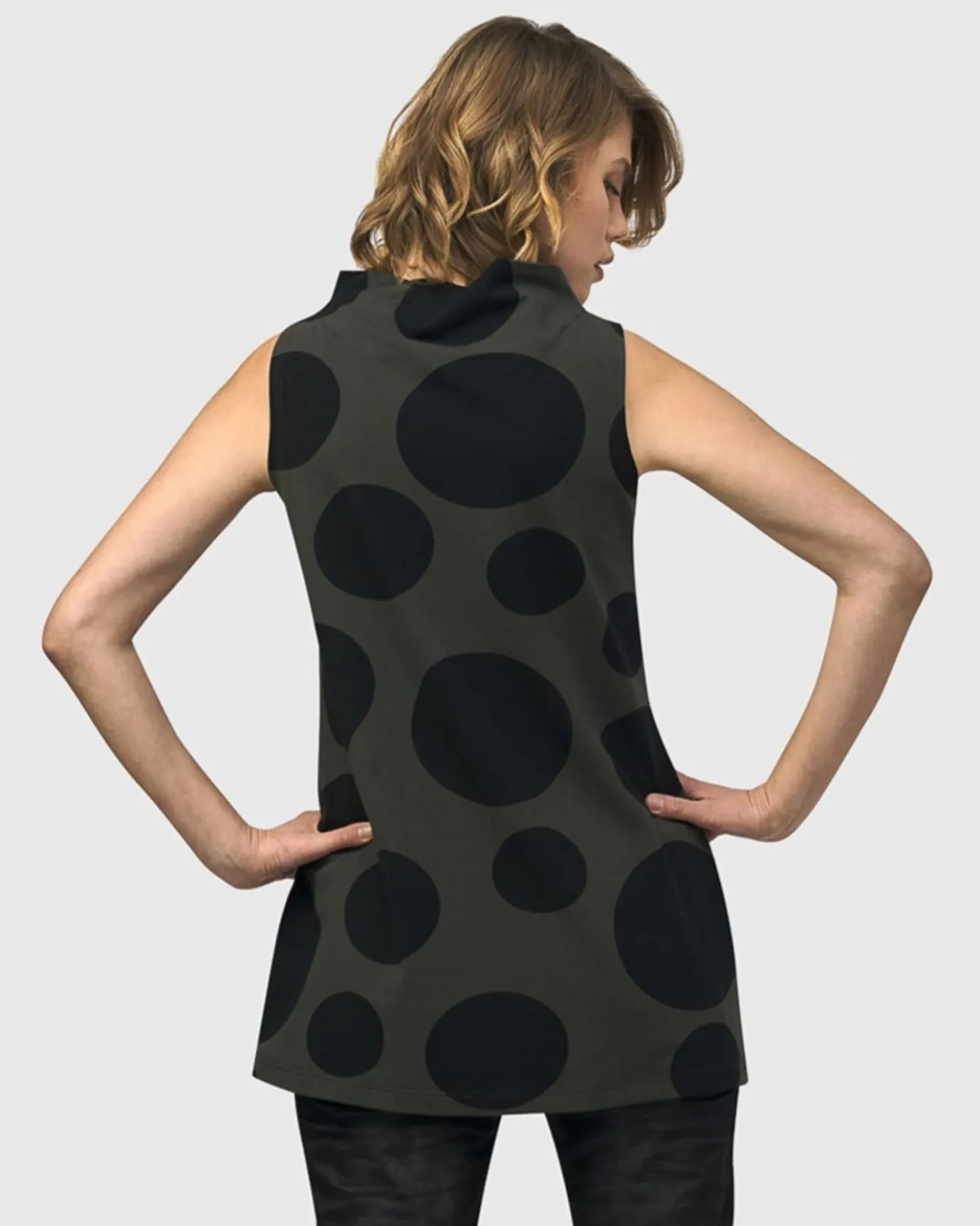 Women Alembika Tops & Tunics<Urban Dots Sleeveless Mockneck Top, Khaki