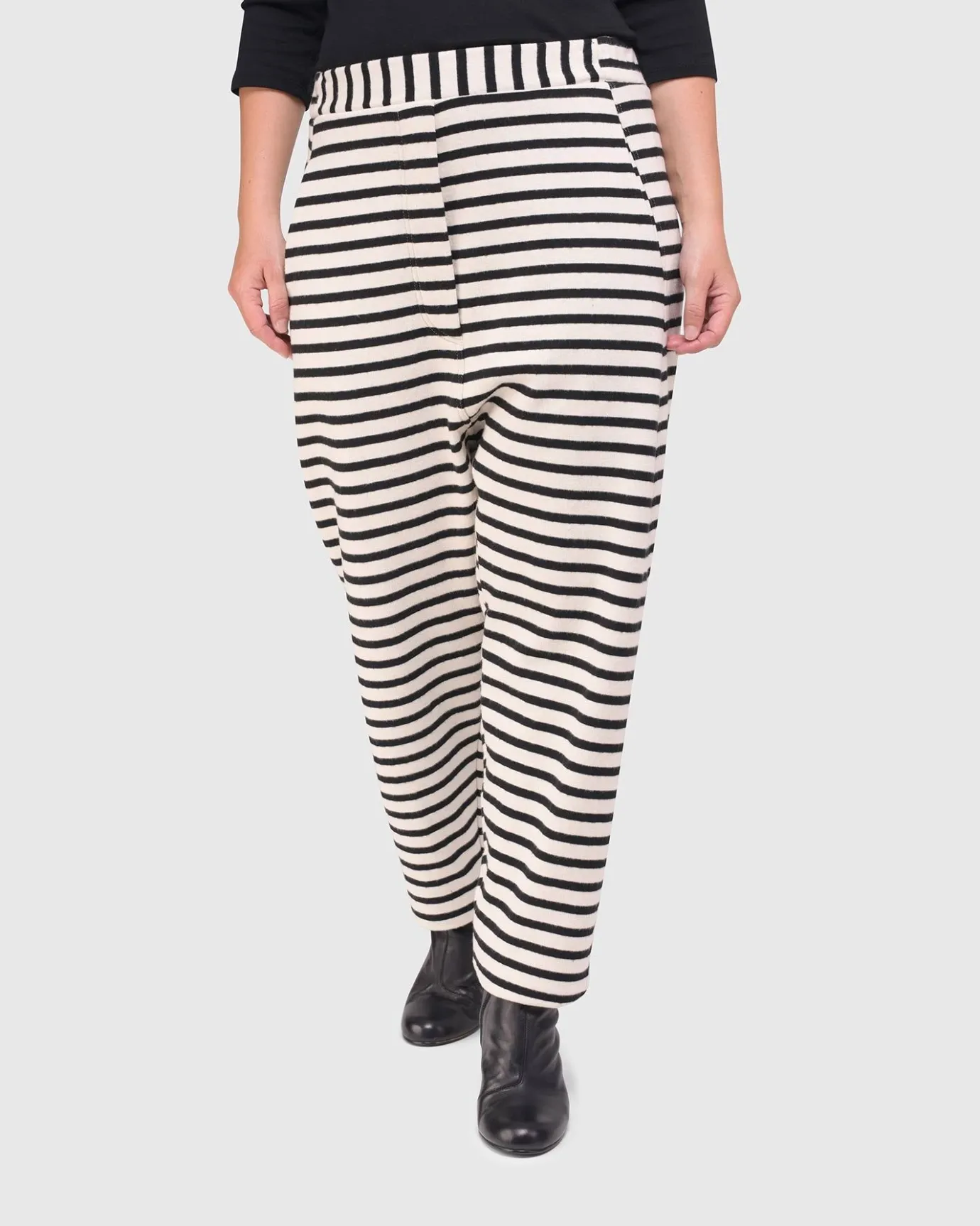 Women Alembika Plus<Urban French Terry Trousers, Lines