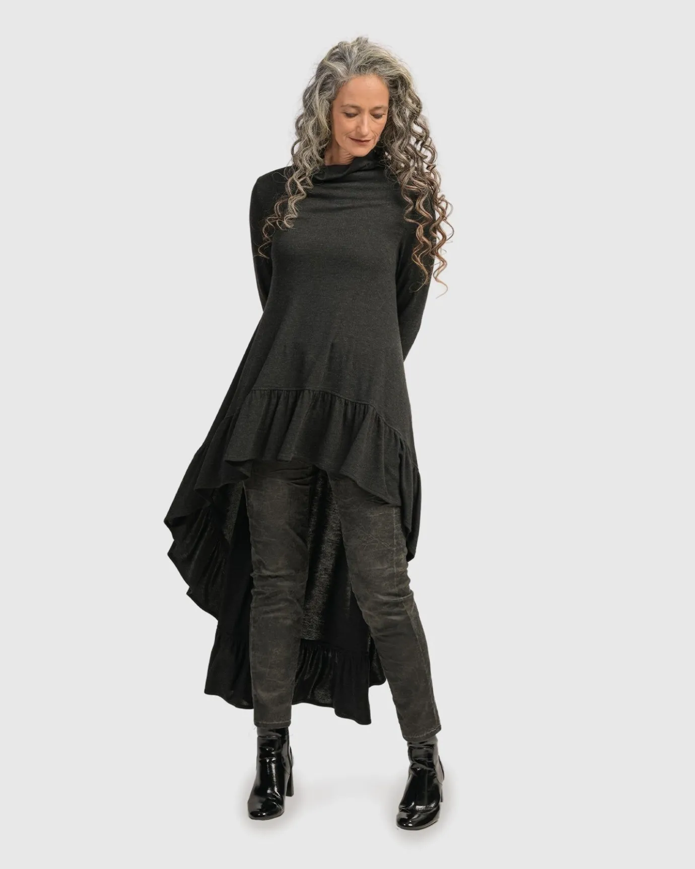 Women Alembika Plus<Urban Hi Lo Katniss Top, Charcoal