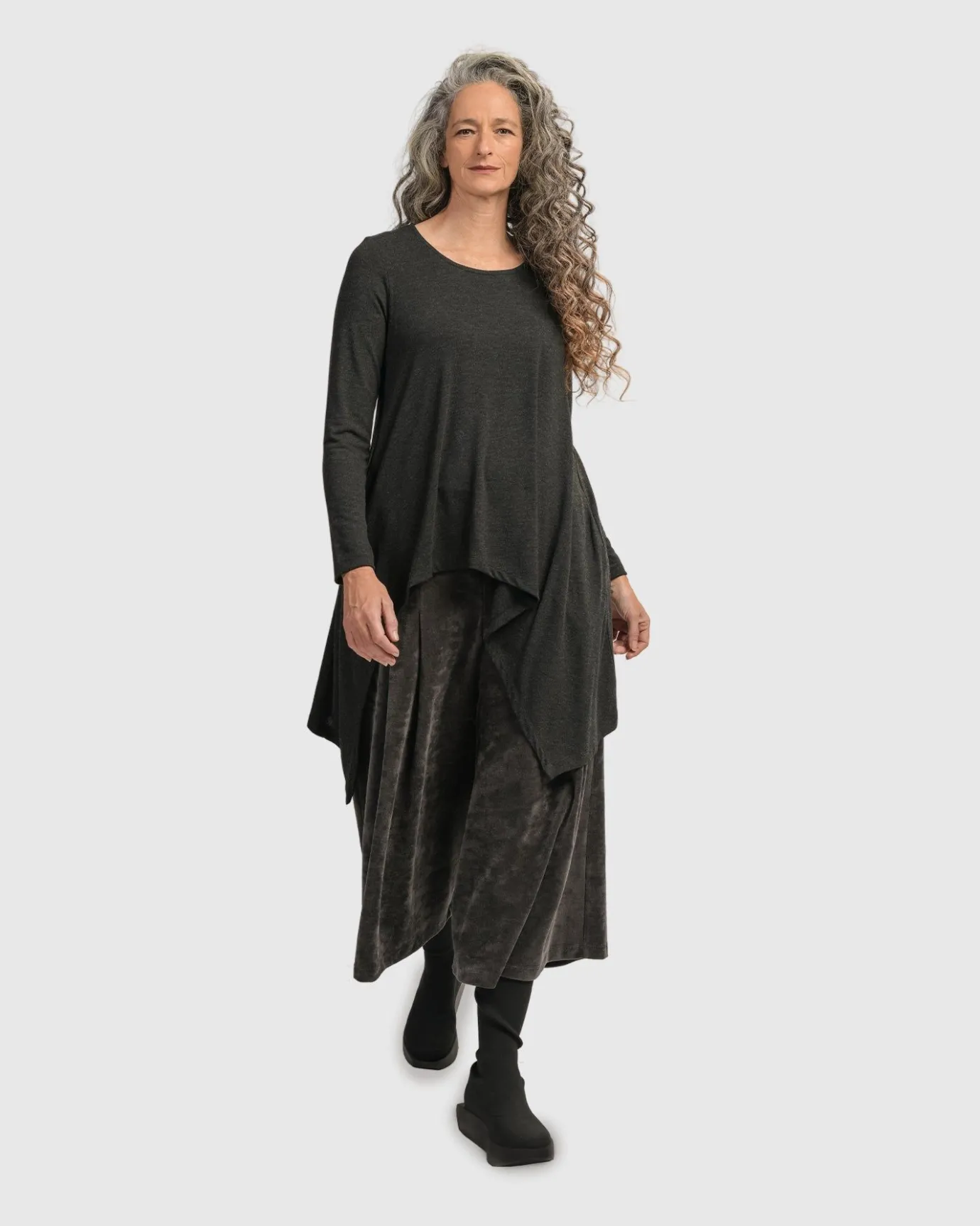 Women Alembika Tops & Tunics<Urban Hi-Lo Top, Charcoal