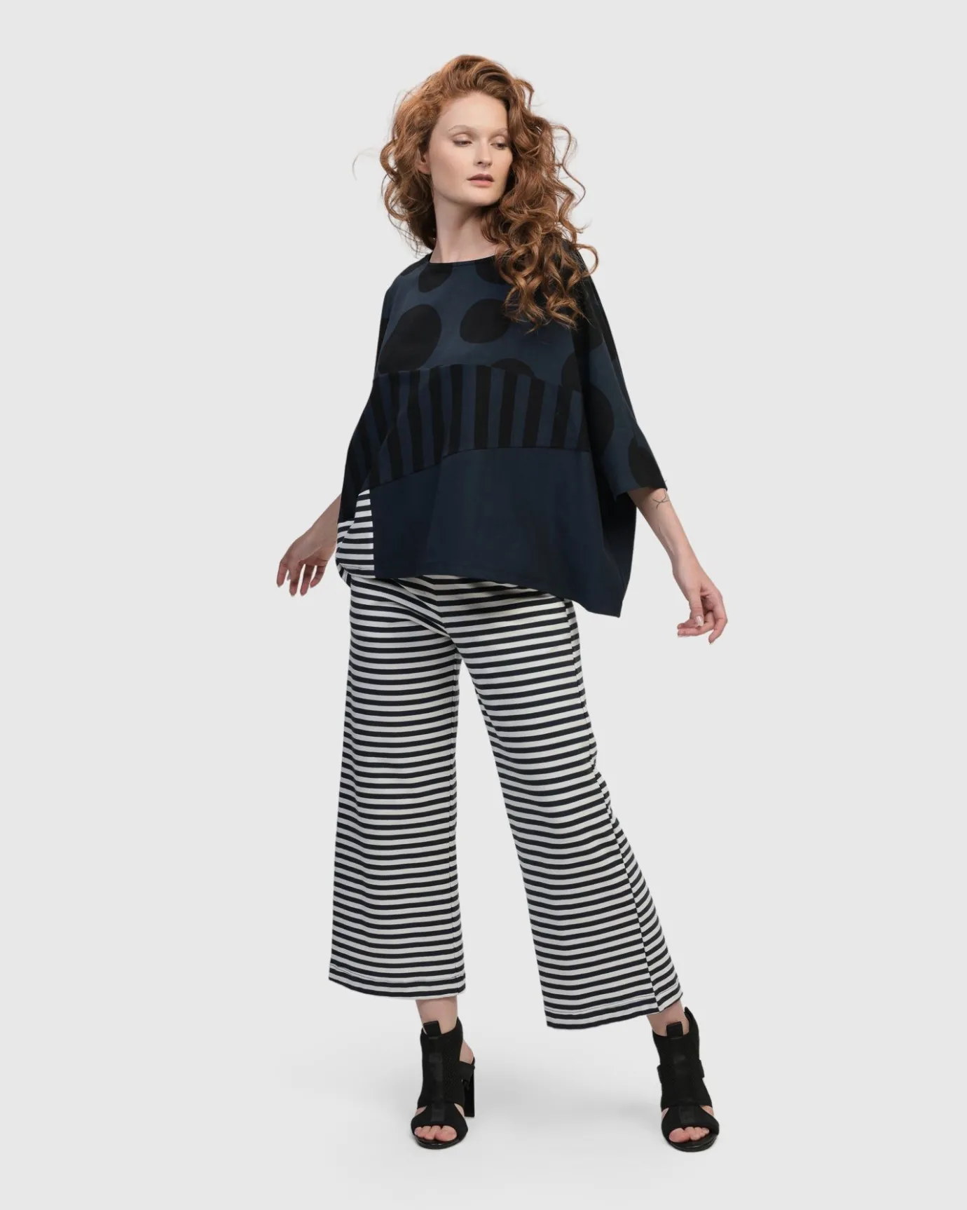 Women Alembika Plus<Urban Lagoa Striped Pants, Navy