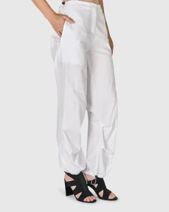 Women Alembika Plus<Urban Ludlow Cargo Pants, White