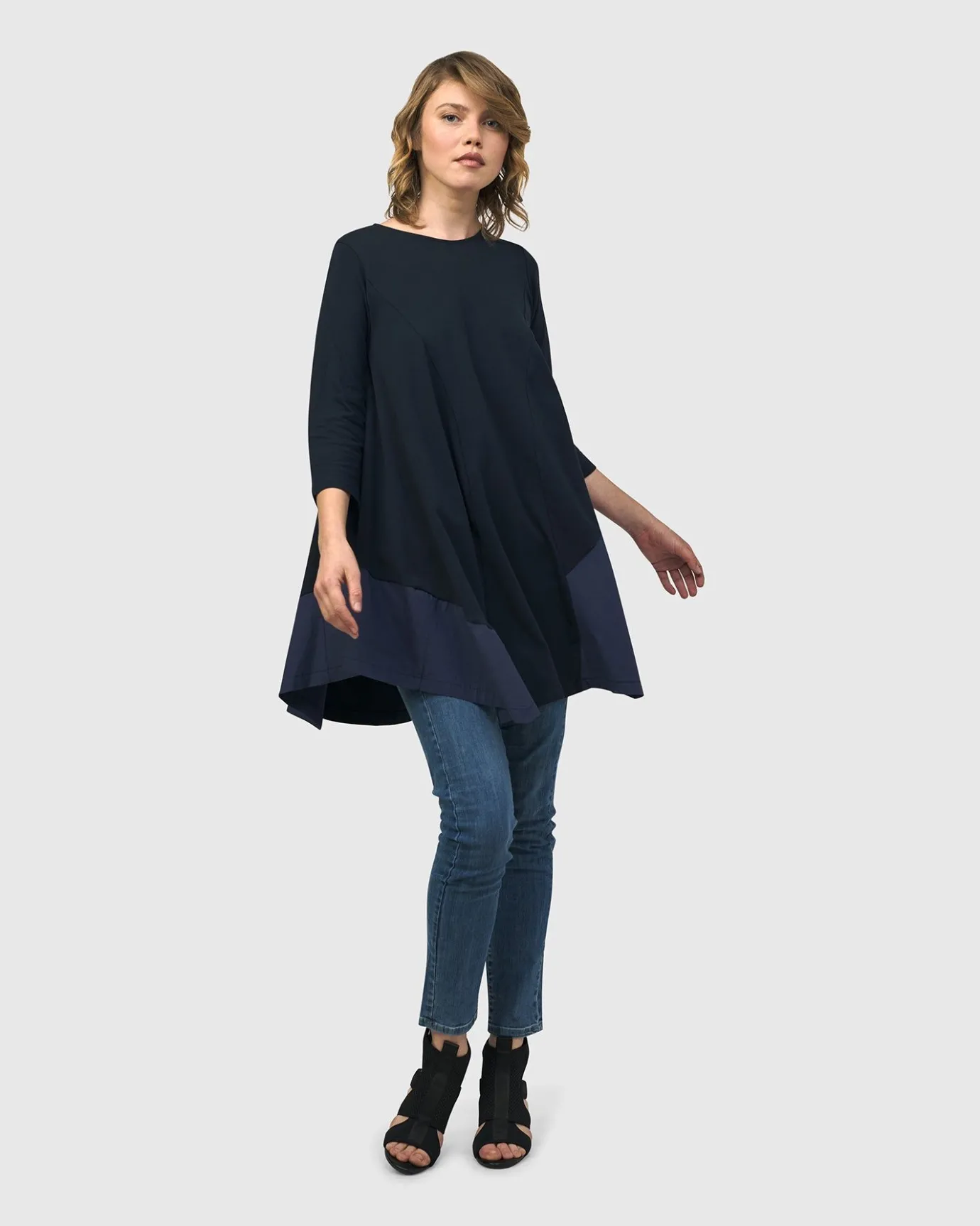 Women Alembika Tops & Tunics<Urban Marvels Trapeze Top, Navy