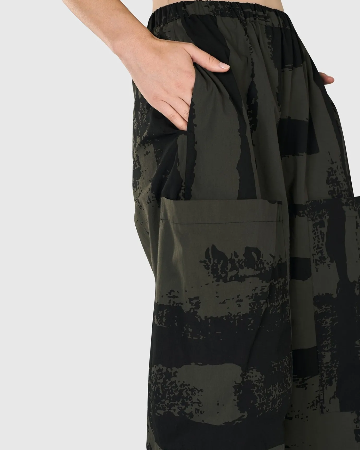 Women Alembika Pants & Skirts<Urban Origami Barrel Pants, Khaki