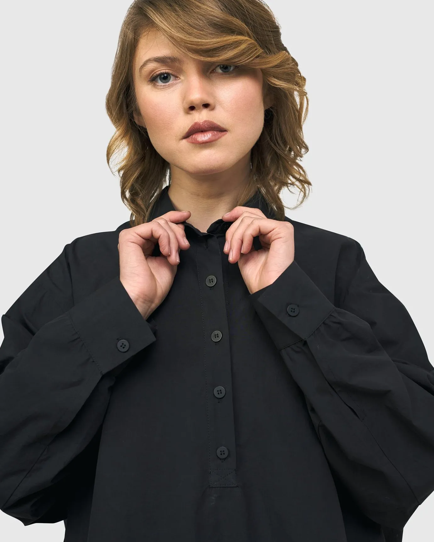 Women Alembika Tops & Tunics<Urban Oversized Trapeze Shirt, Black